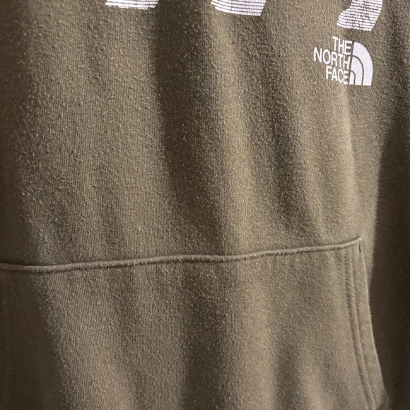 The North Face Hoodie Size Medium - Picture 4 of 5